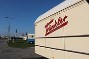 Tränkler Kinderautoscooter im Aufbau am 27.08.2019 (©Foto: Martin Schmitz)